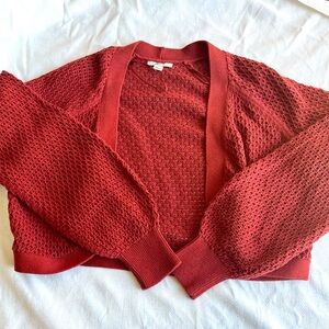 RW&CO knitted cropped sweater size lg